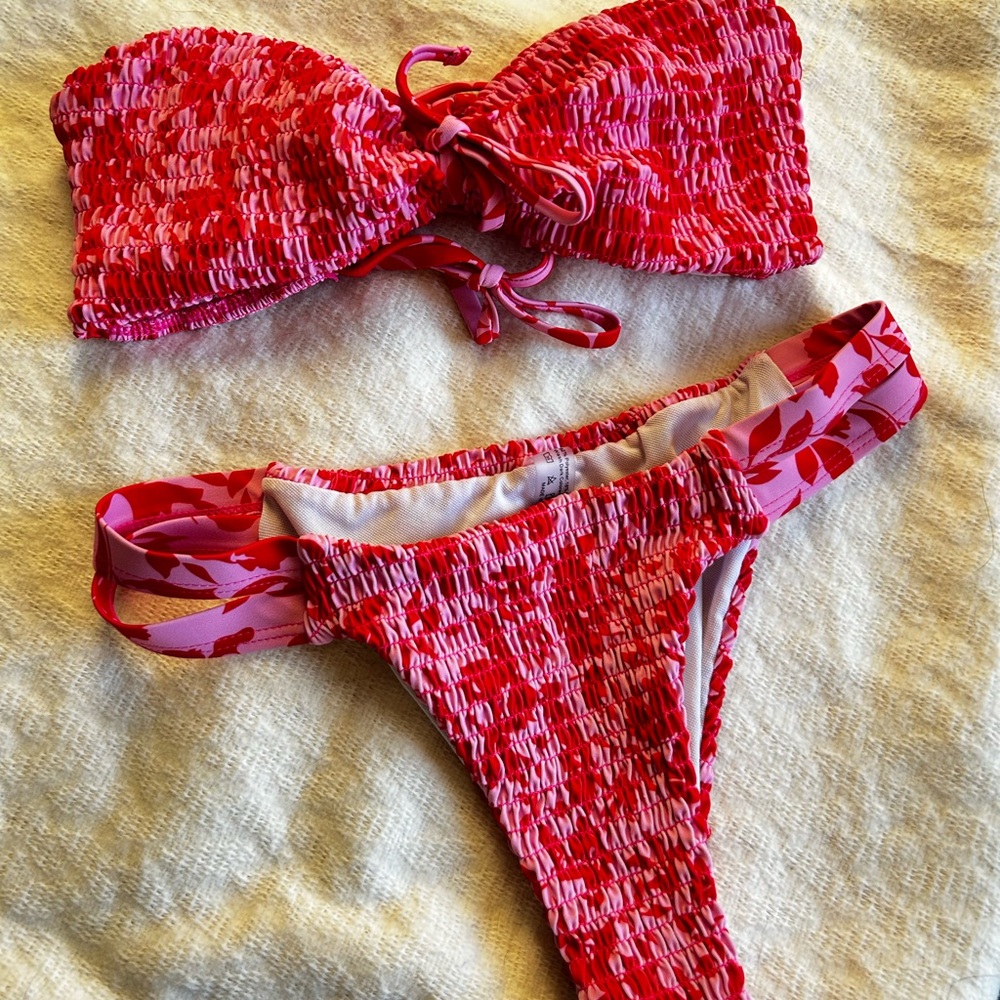 Bandeau Bikini Set